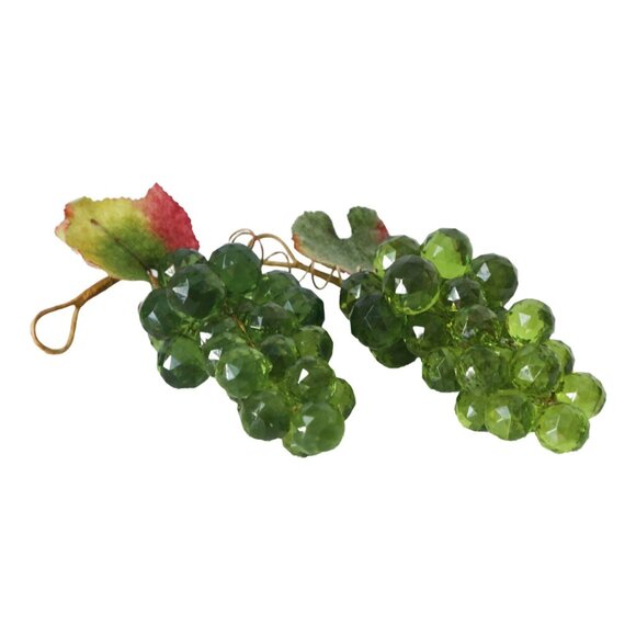 Vintage Mid-Century Modern Faceted Avocado Green Acrylic Grapes Cluster Decor - Picture 6 of 6